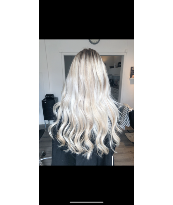 Frisör i Värnamo - Klippateljén - Blondering 6